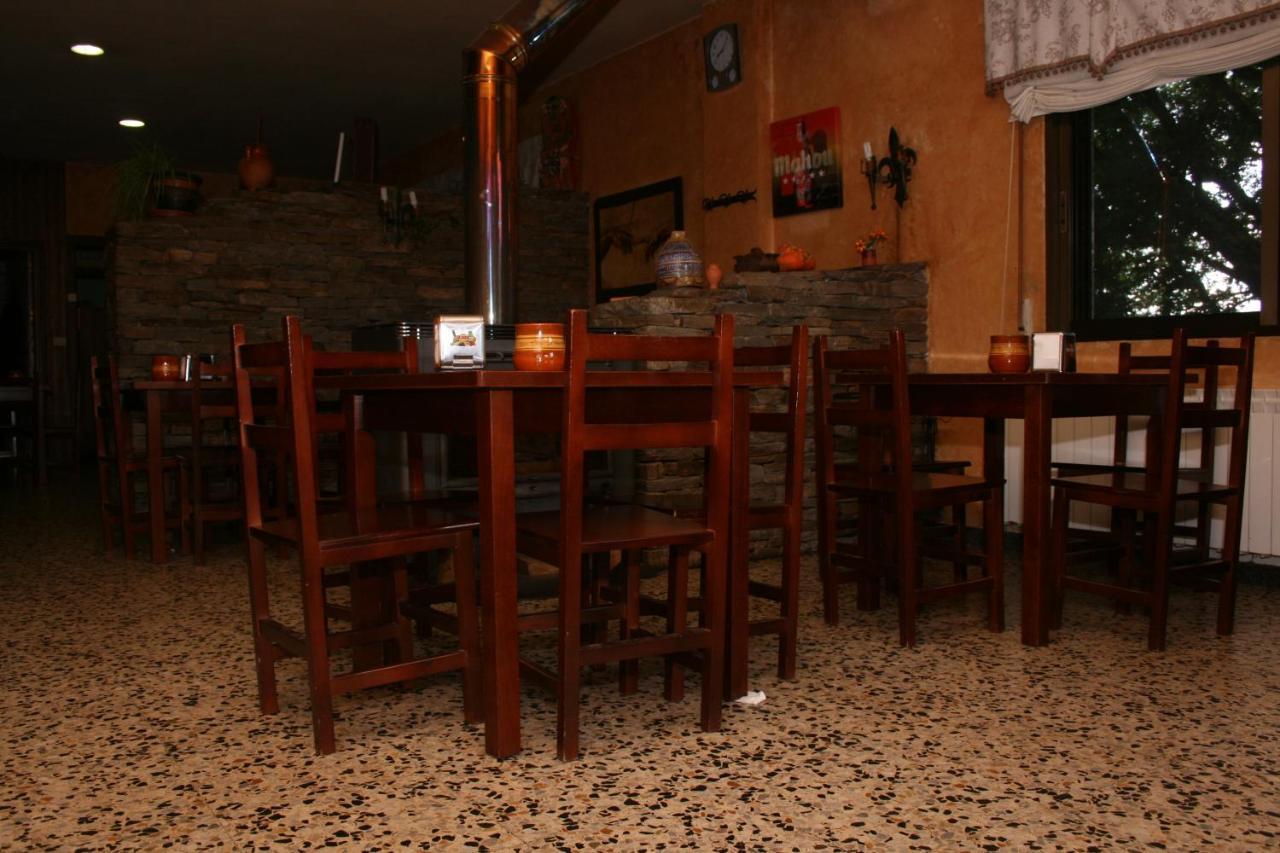 A Taberna De Vento Hotel Lalín Kültér fotó